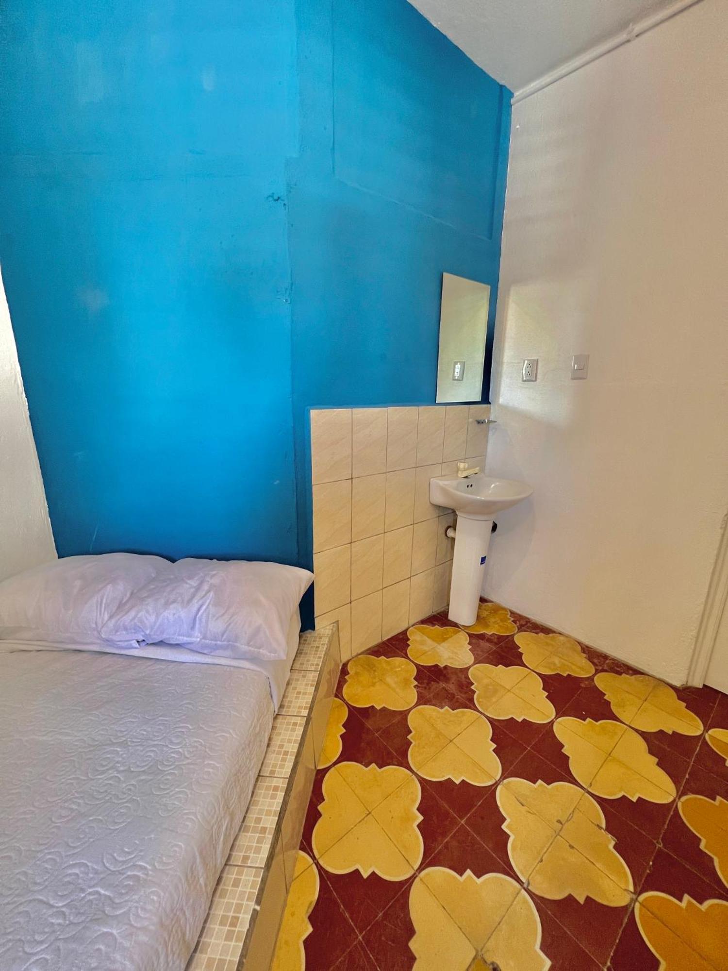 Urban Hotel Gwatemala Zewnętrze zdjęcie